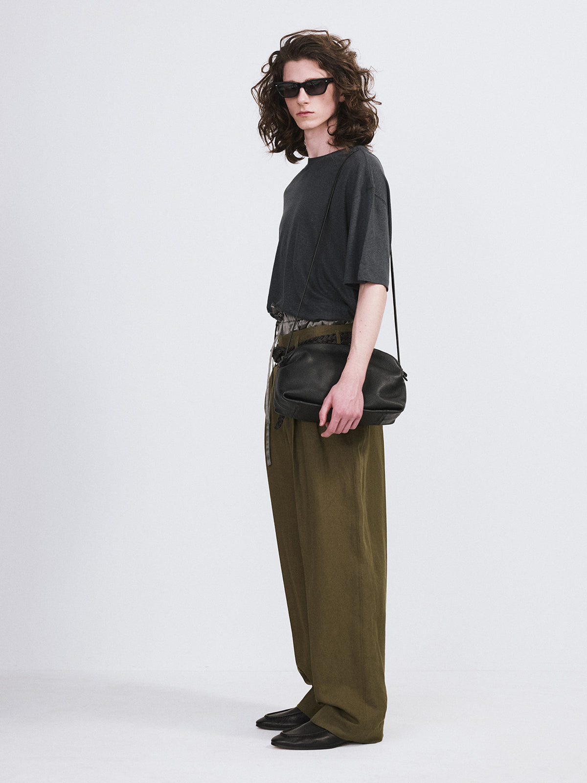 Linen Blend Loose Fit T-Shirt (Indigo Navy)