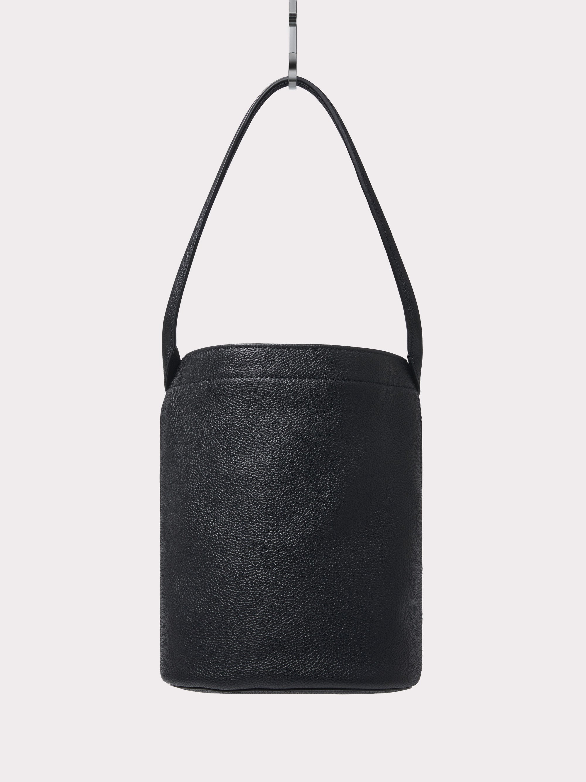 21 Leather Bucket Bag Small (Black)