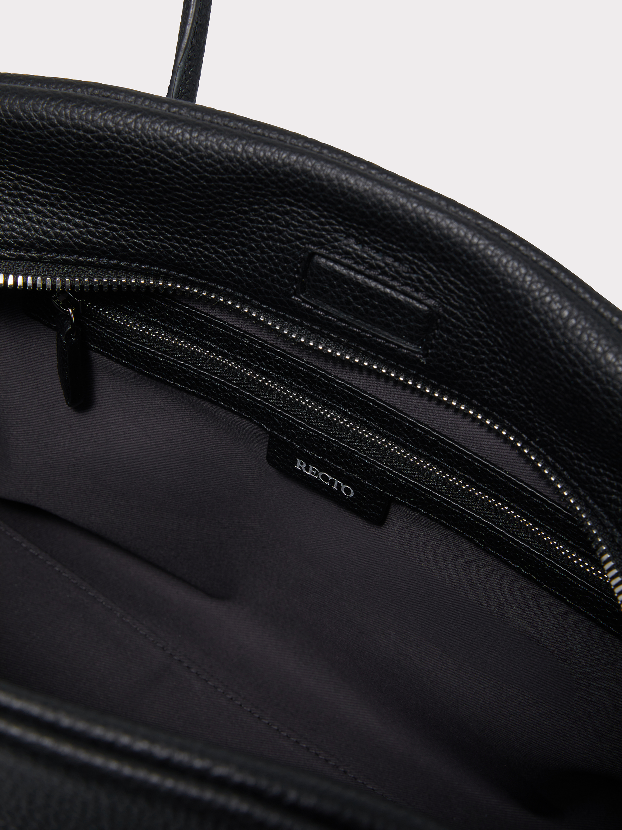 Singular Shoulder Bag Large (Black)
