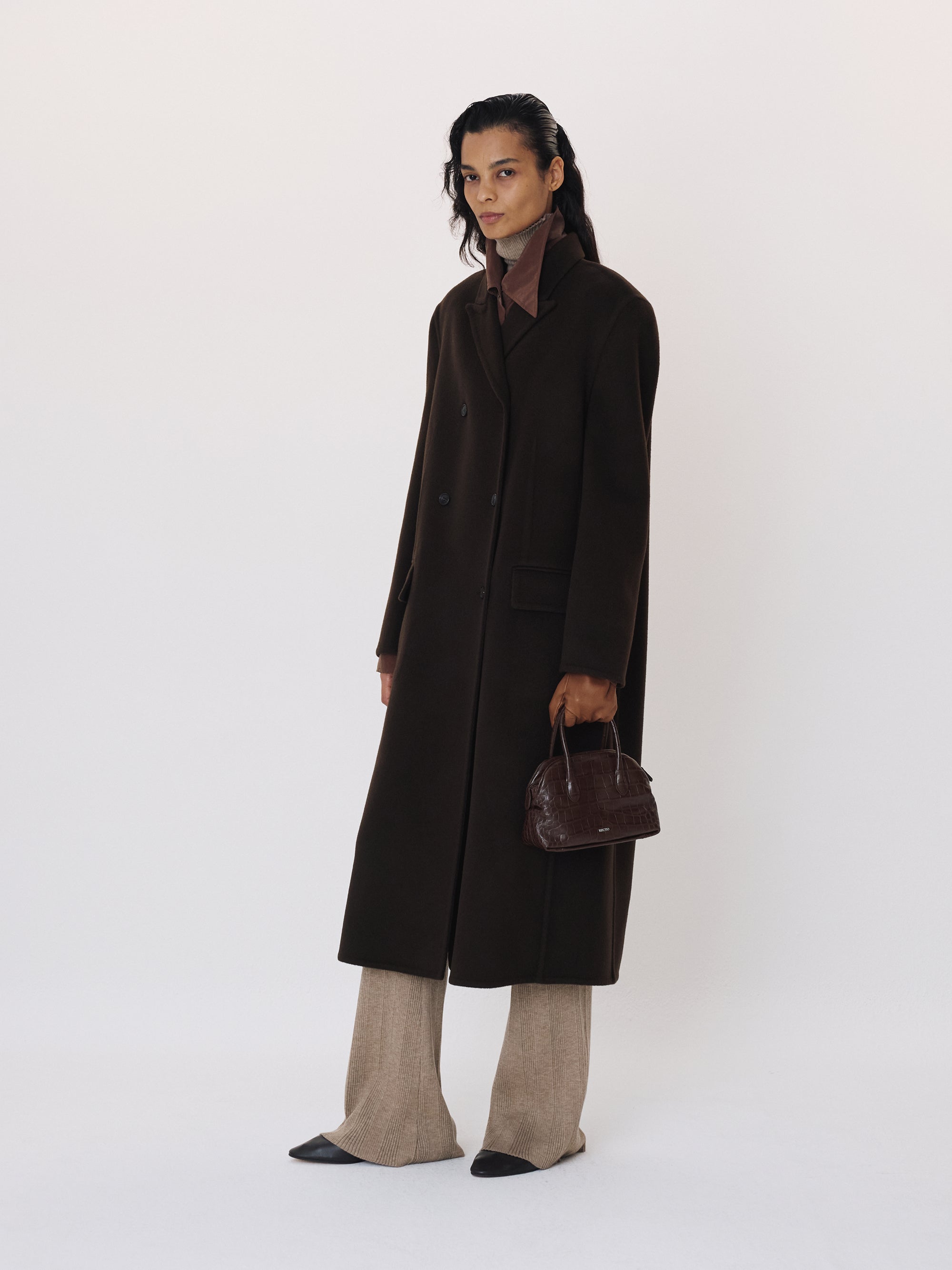 Croc-Effect Singular Tote Mini (Croc Brown)
