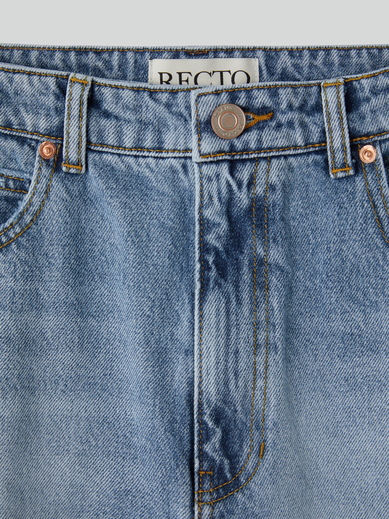 Loose Fit Washed Denim (Light Blue)