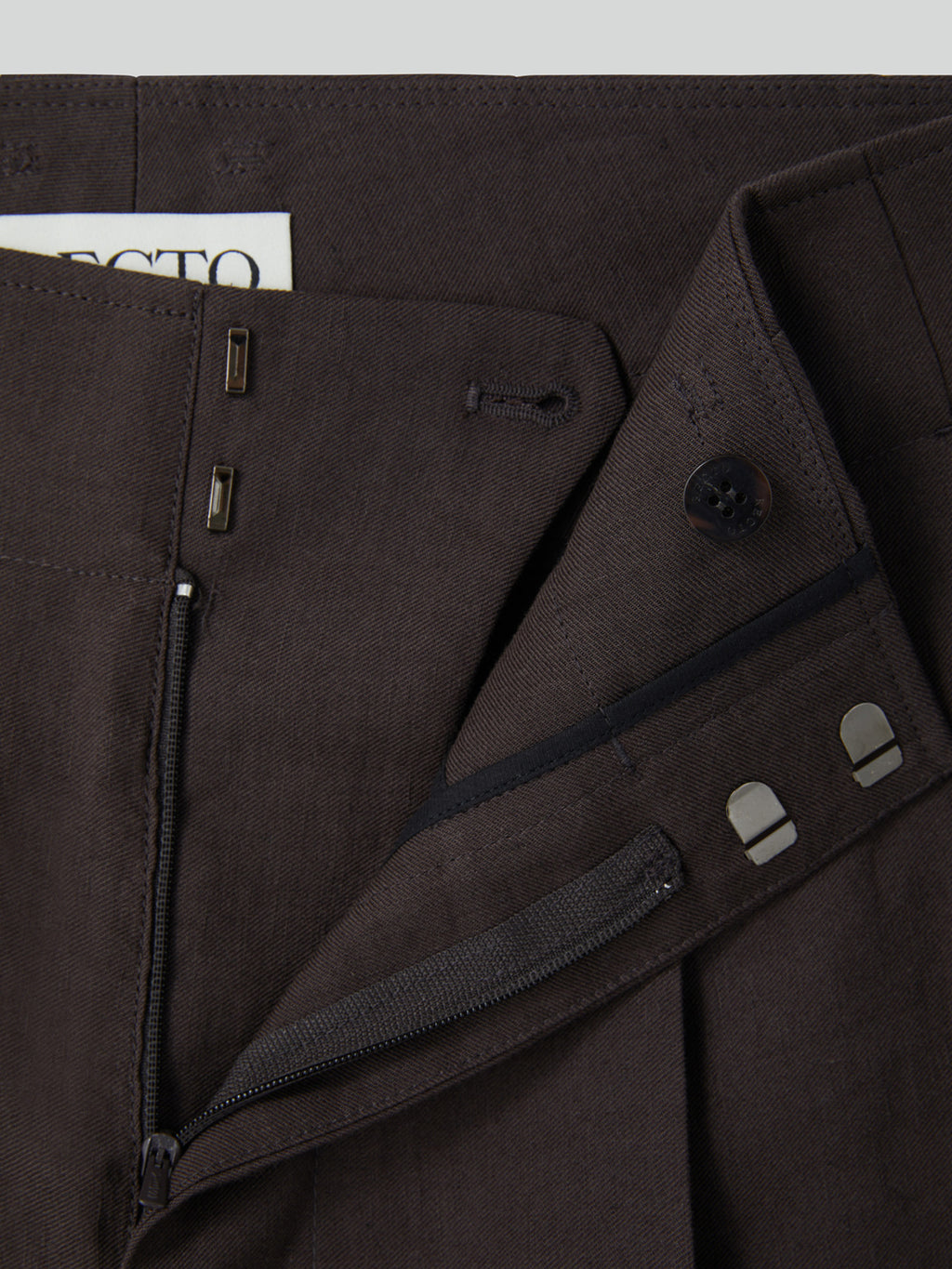 Linen Blend Pleated Pants (Dark Chocolate)