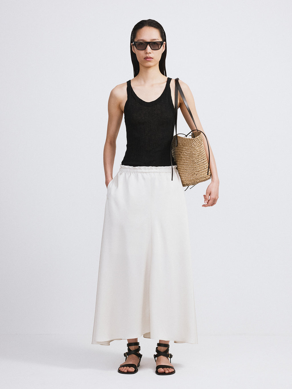 Crease Knit Tank Top (Black)