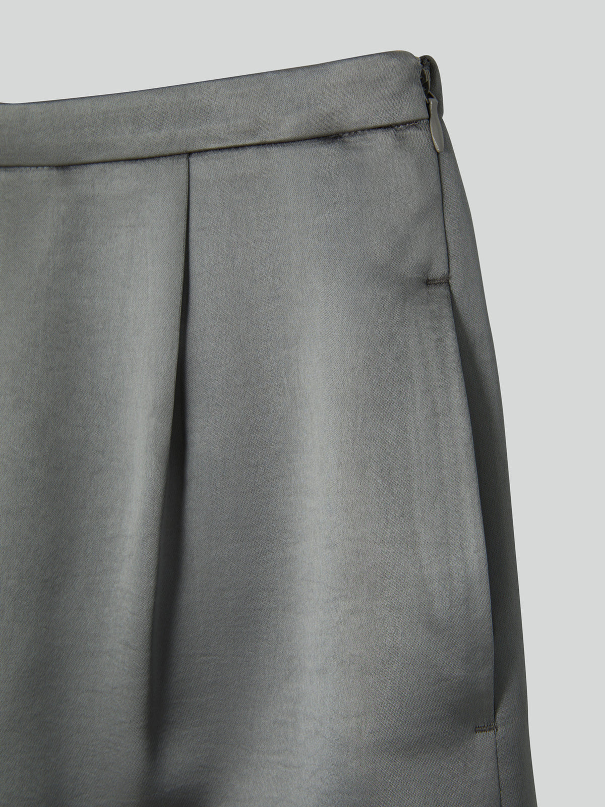 Satin Back Banding Shorts (Stone Grey)