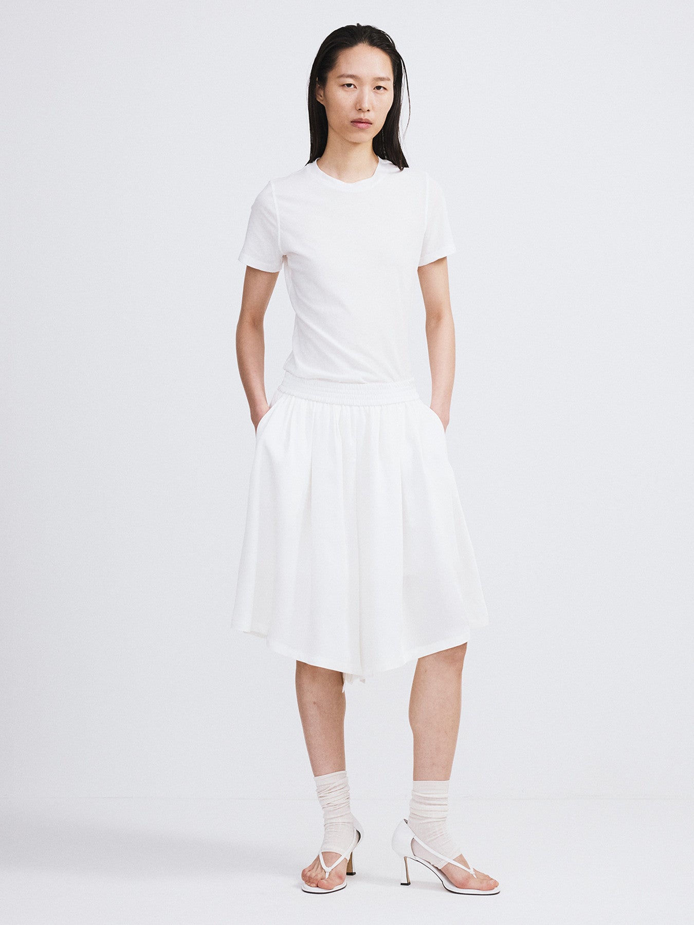 Recto Logo Cap Sleeve Top (White)