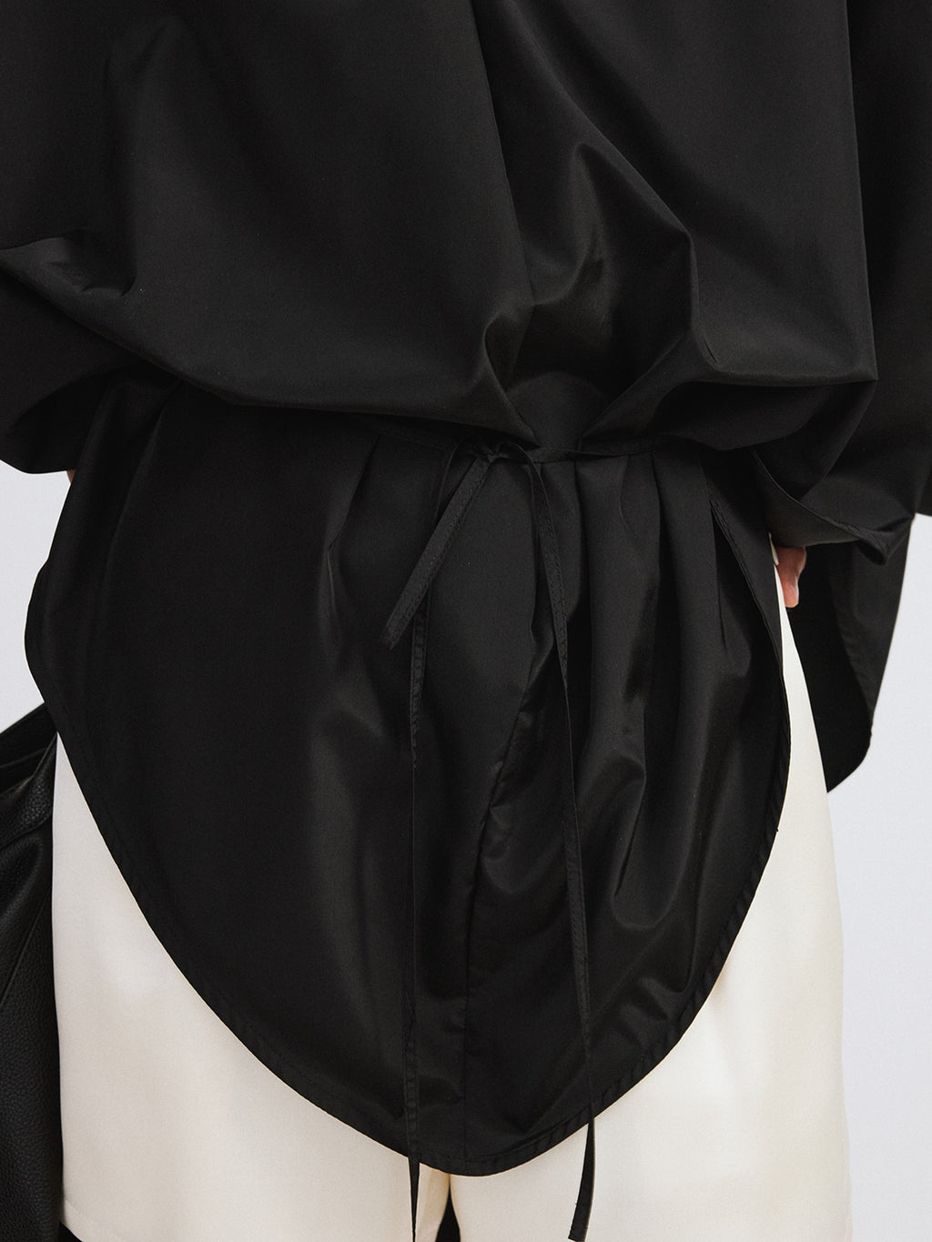 Oversized Cape Jumper (Black)