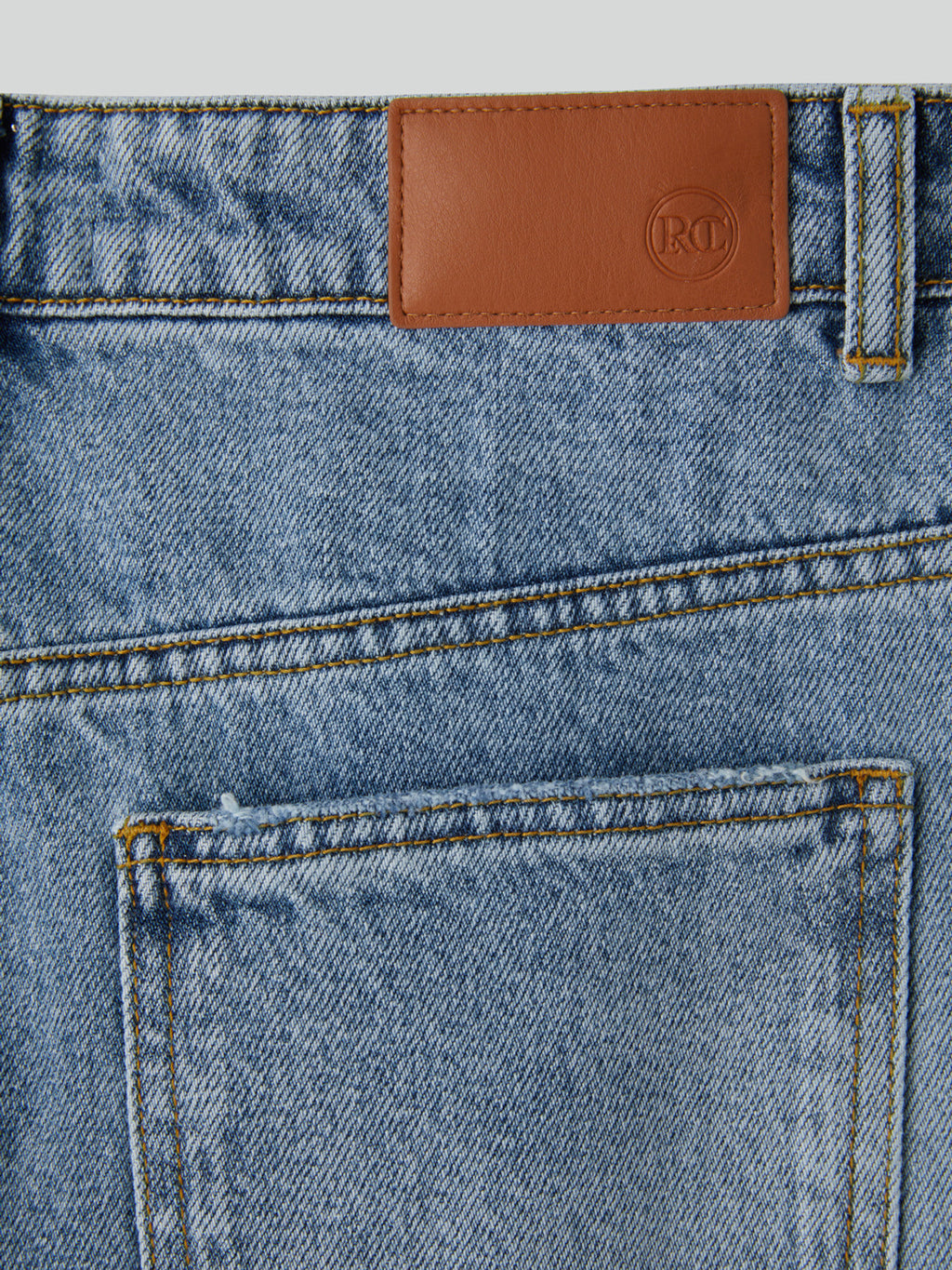 Loose Fit Washed Denim (Light Blue)