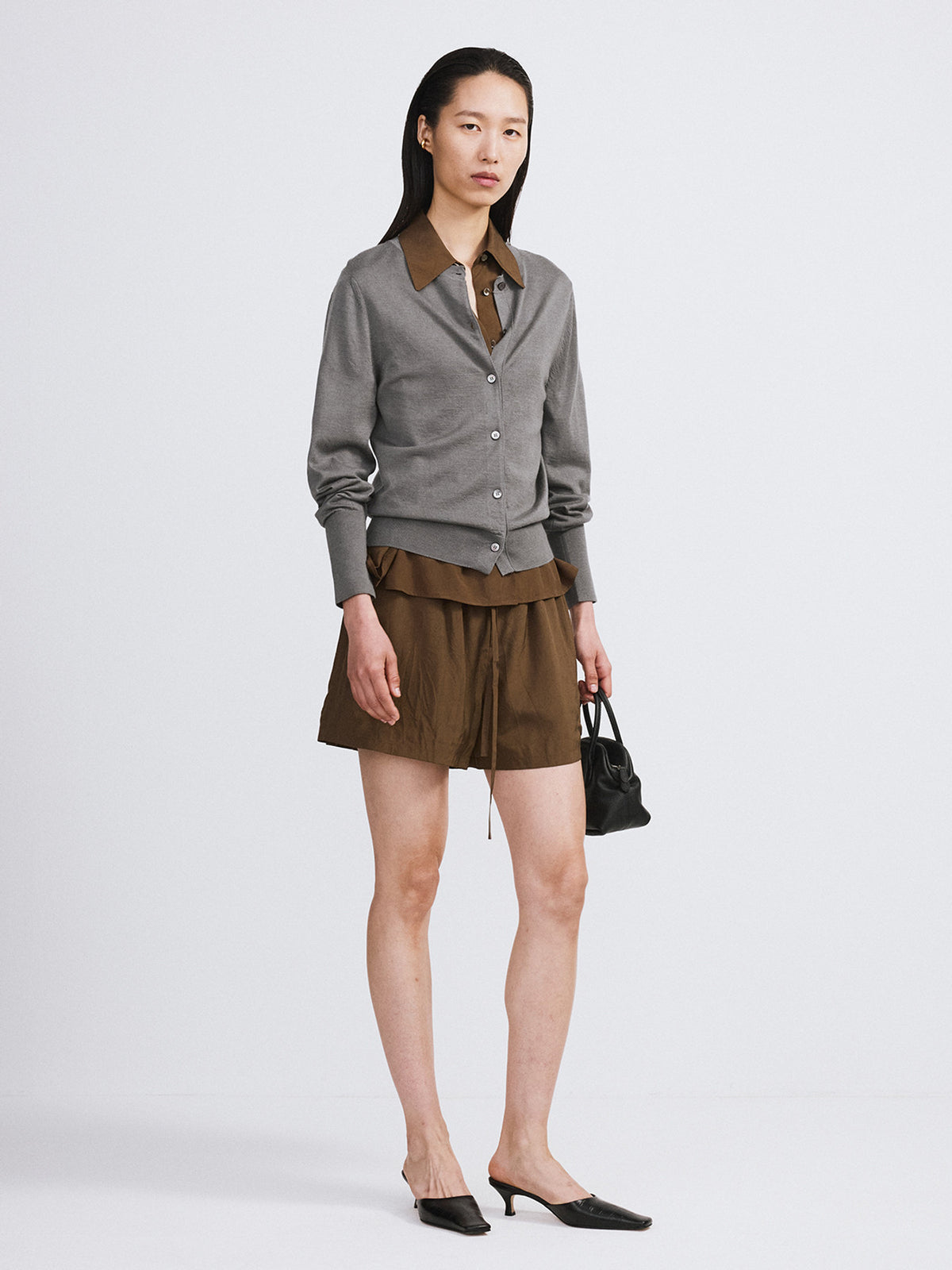 Wrinkled Fluid Banding Shorts (Khaki Brown)
