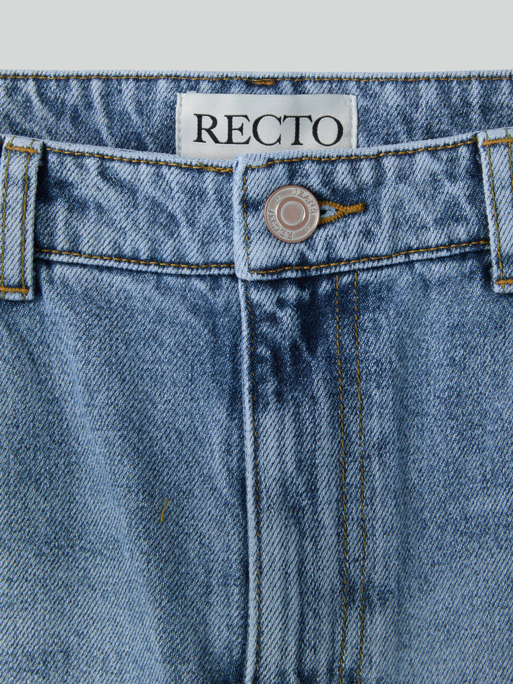 Signature Straight Fit Denim (Light Blue)