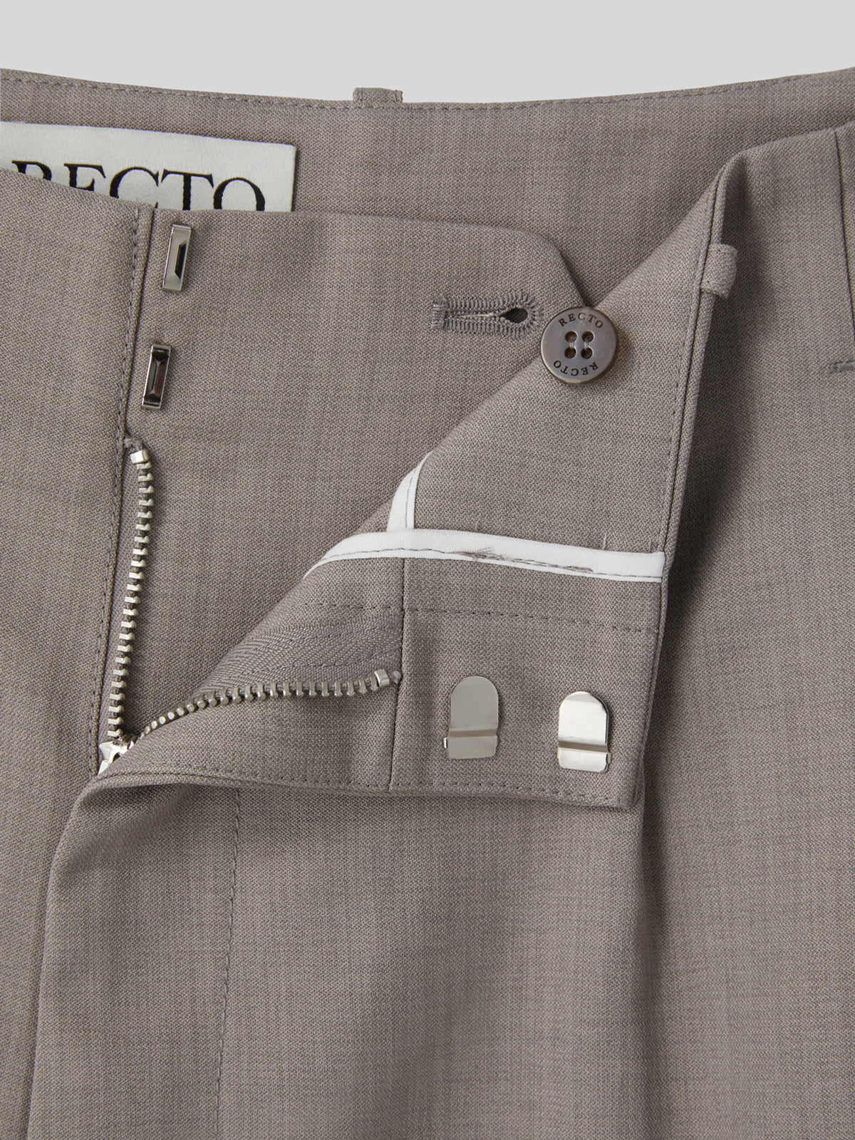 Tucked Detail Bermuda Pants (Sepia Grey)