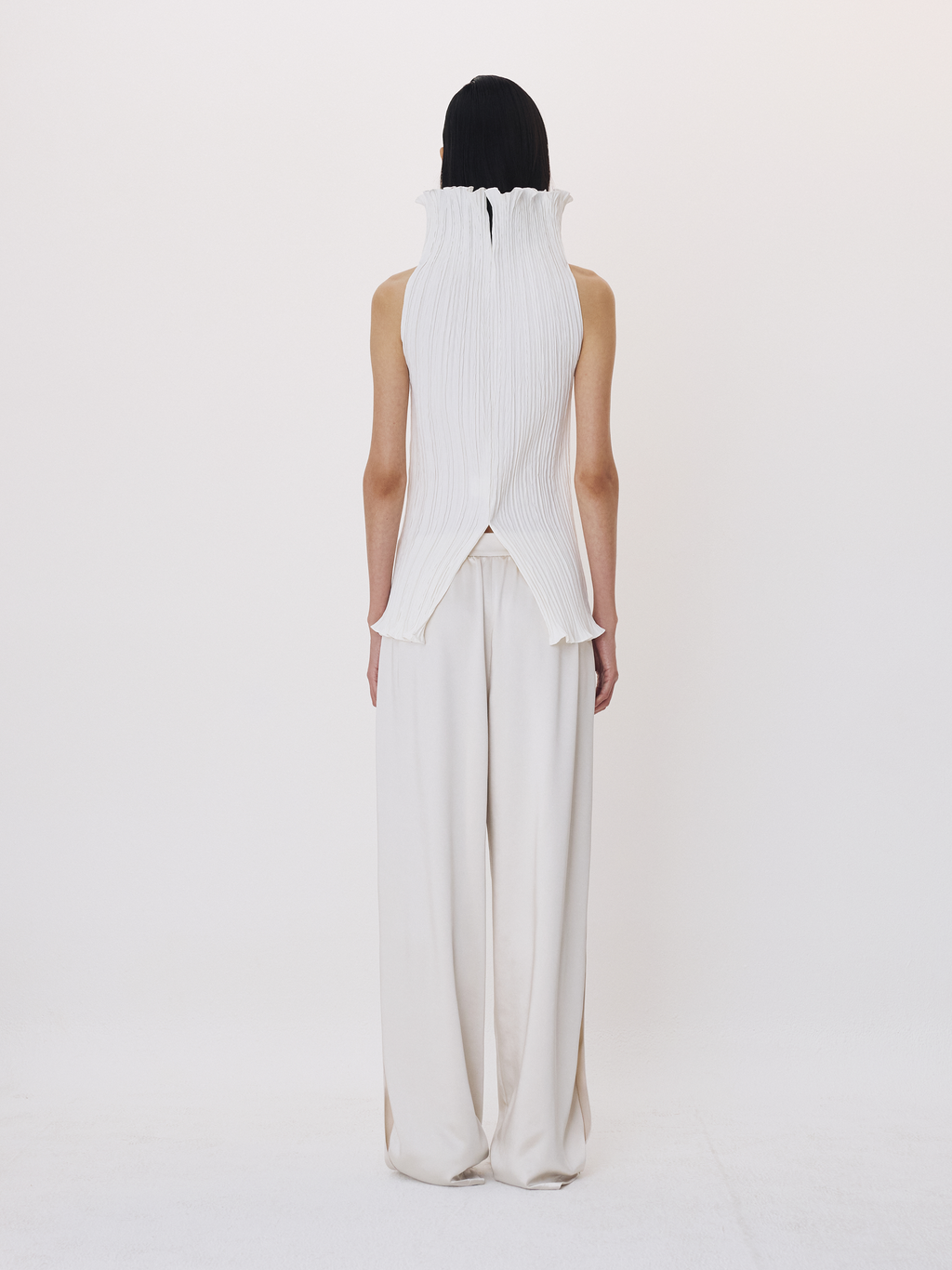 Fluid Satin Wide Pants (Pale Beige)