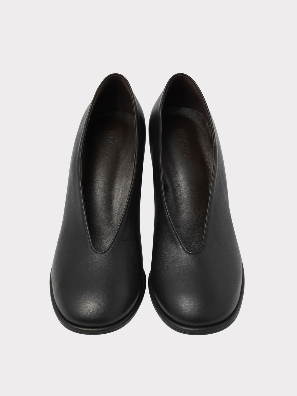 Poppy Column Heel Pumps (Black)