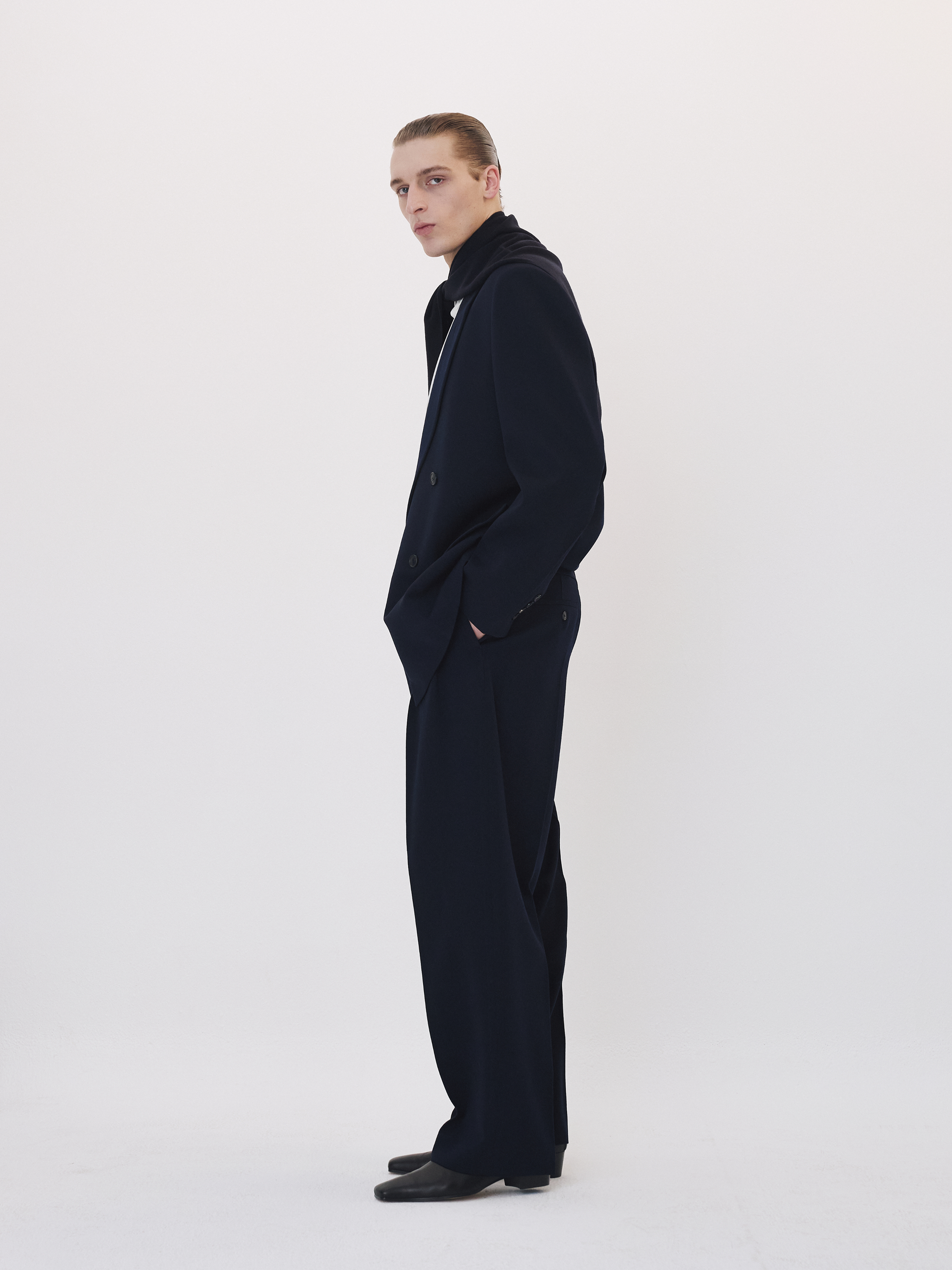 Classic Double Breasted Suit Jacket (Dark Navy)