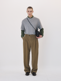 Tuck Detail Turn-Up Pants (Dark Olive)