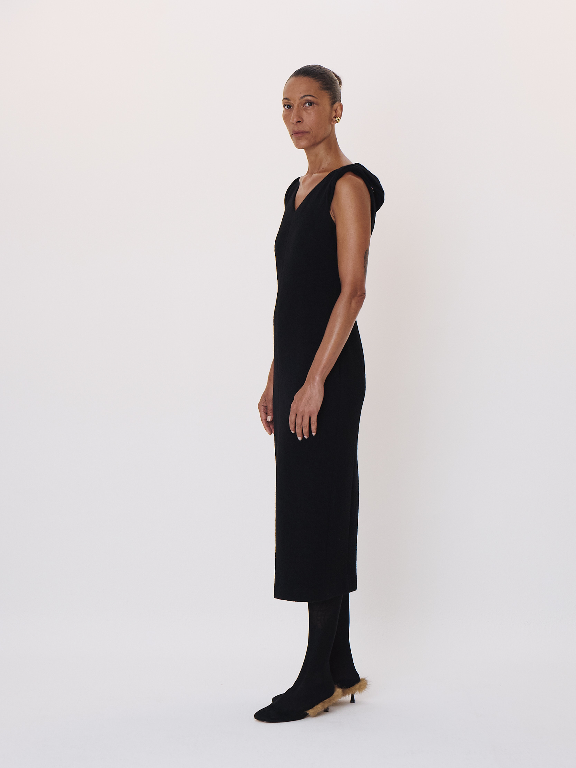 Twist Detail Dress (Black)