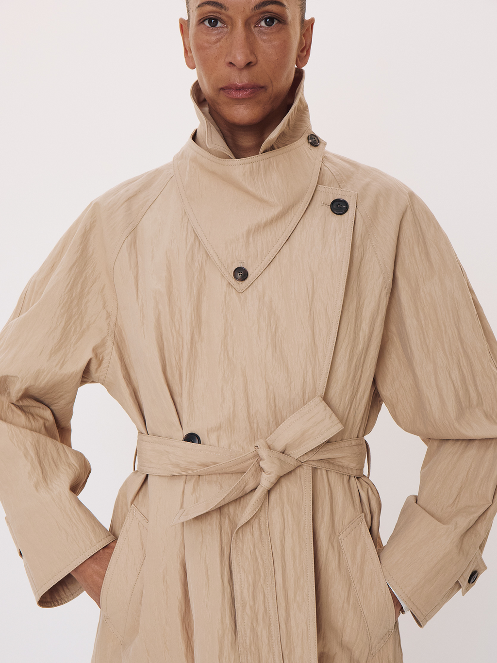 Raglan Sleeve Trench Jacket (Beige)