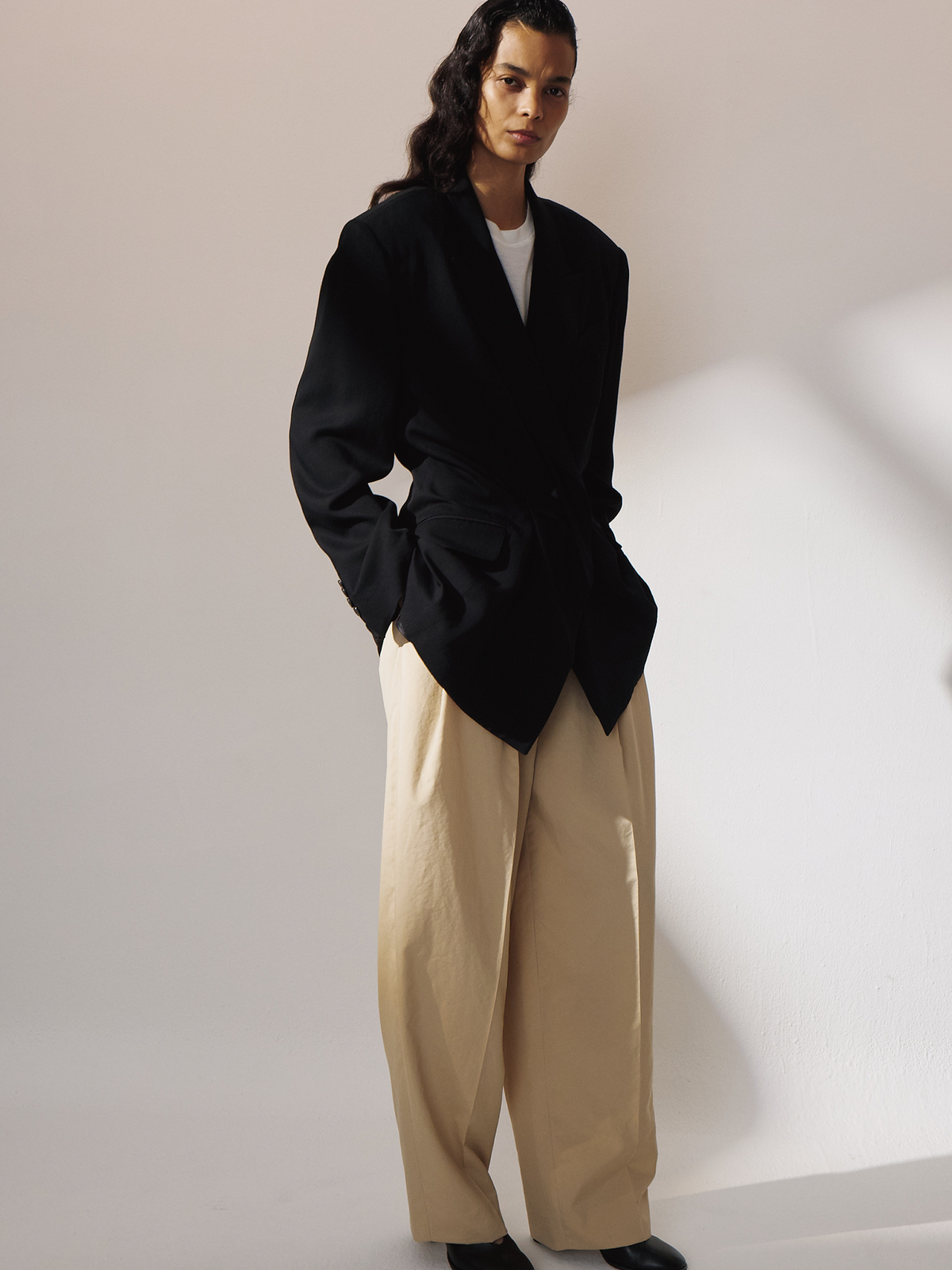 Draped Detail Tailored Jacket (Black)