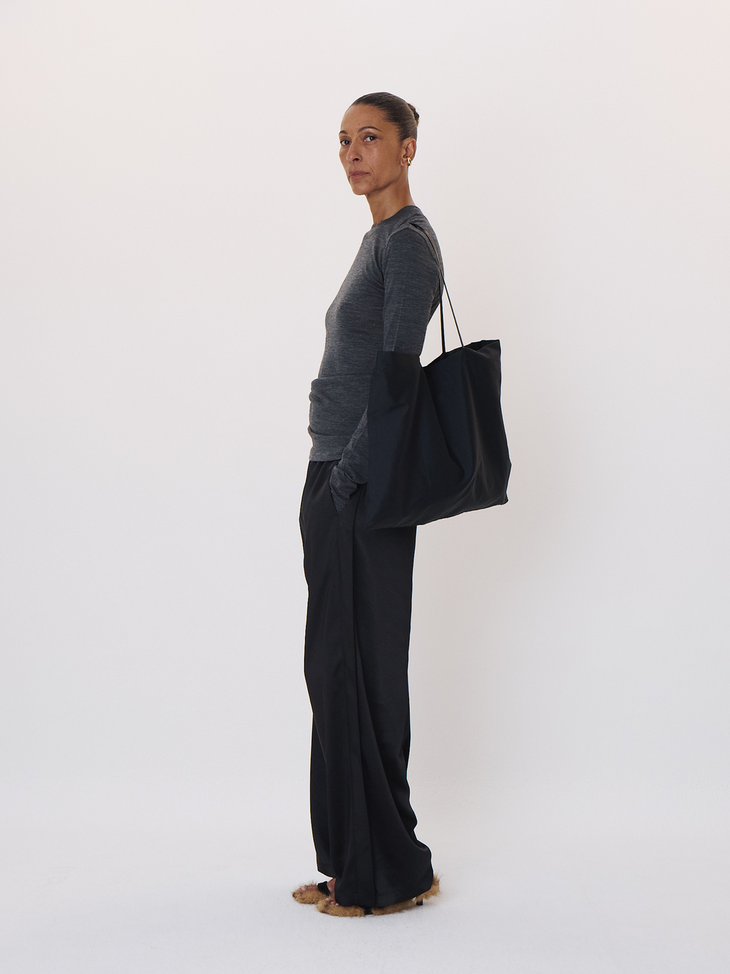 Fluid Satin Wide Pants (Black)