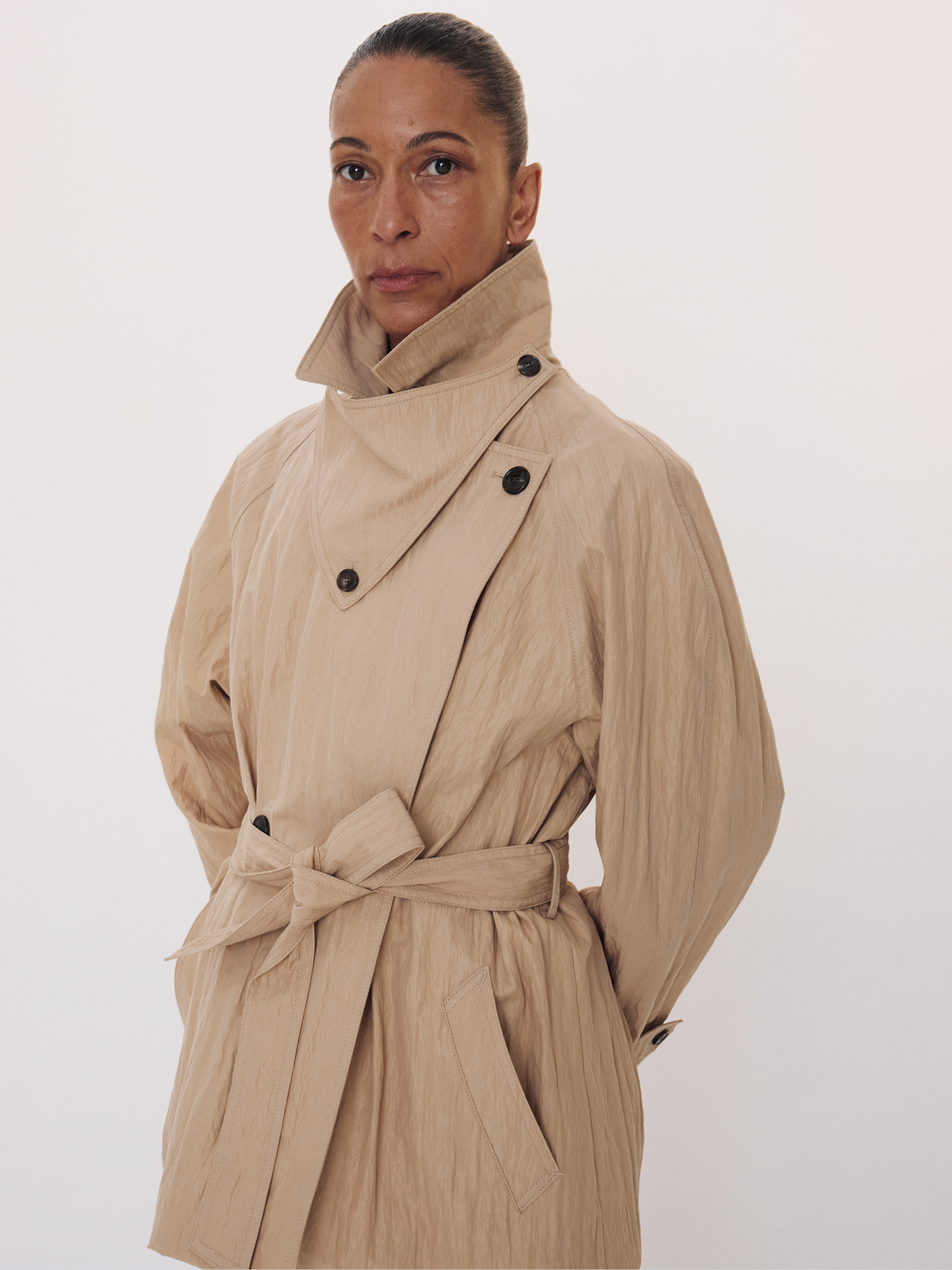 Raglan Sleeve Trench Jacket (Beige)