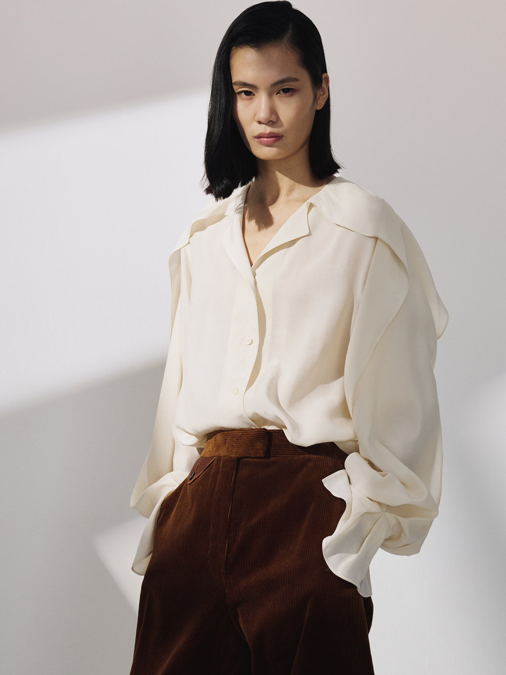 Ruffled Wing Blouse (Pale Beige)