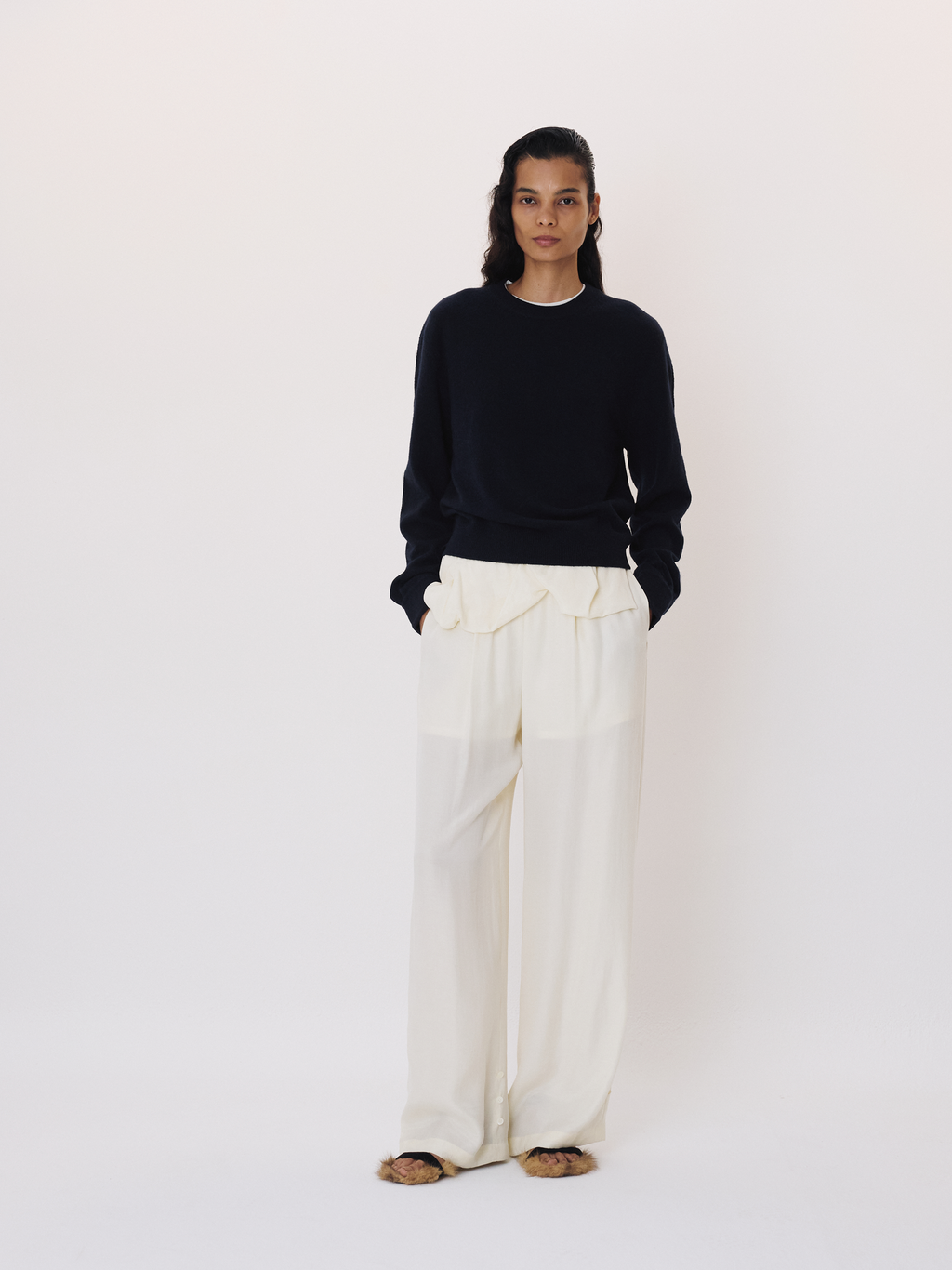 Shirt Cuffs Detail Knit Top (Indigo Navy)