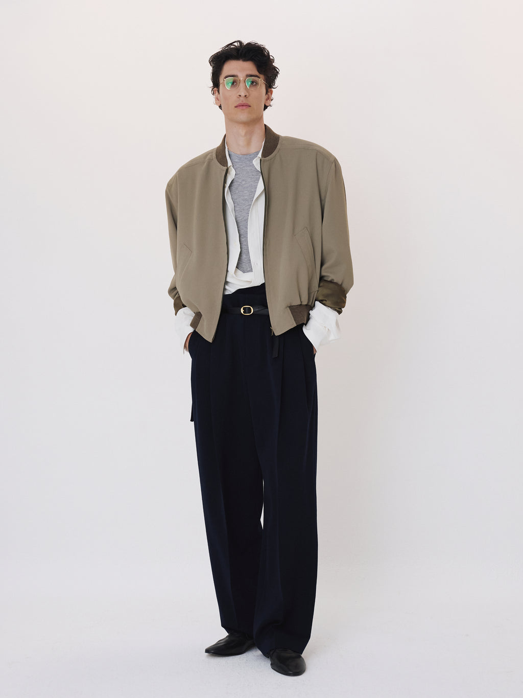 Wide Shoulder Fluid Jumper (Greyish Khaki)