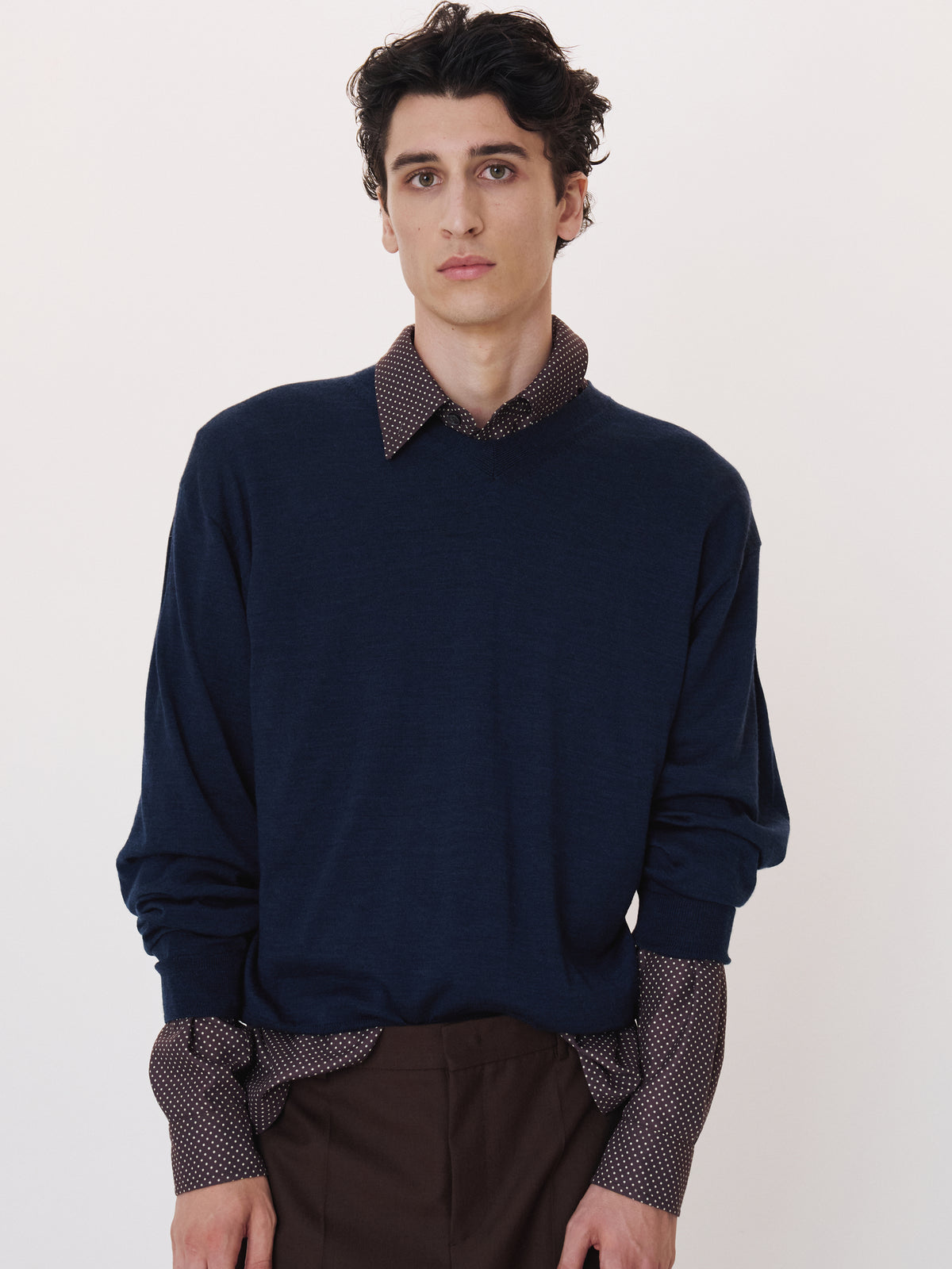 Wool V-Neck Knit Top (Indigo Navy)