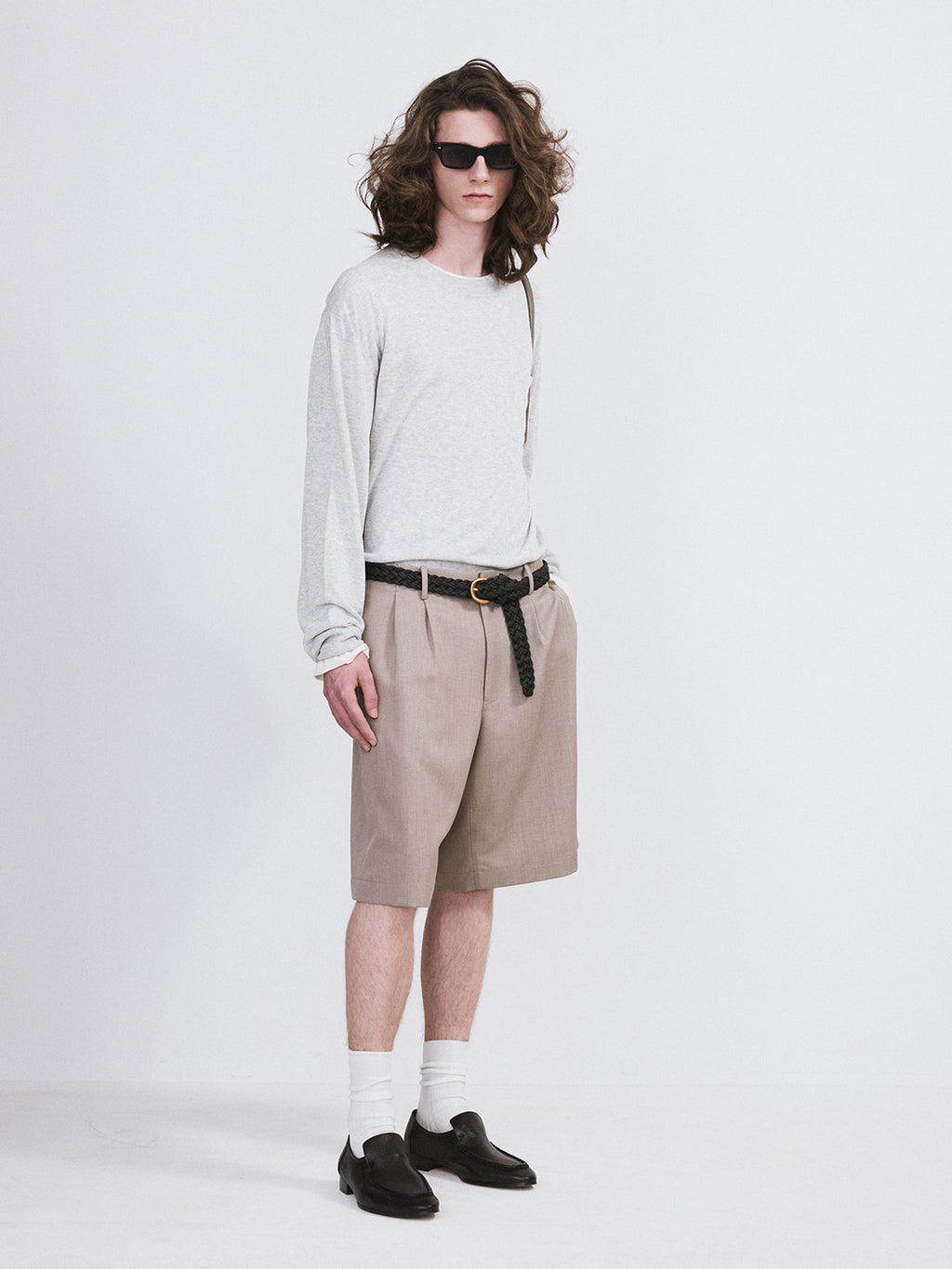 Tucked Detail Bermuda Pants (Sepia Grey)