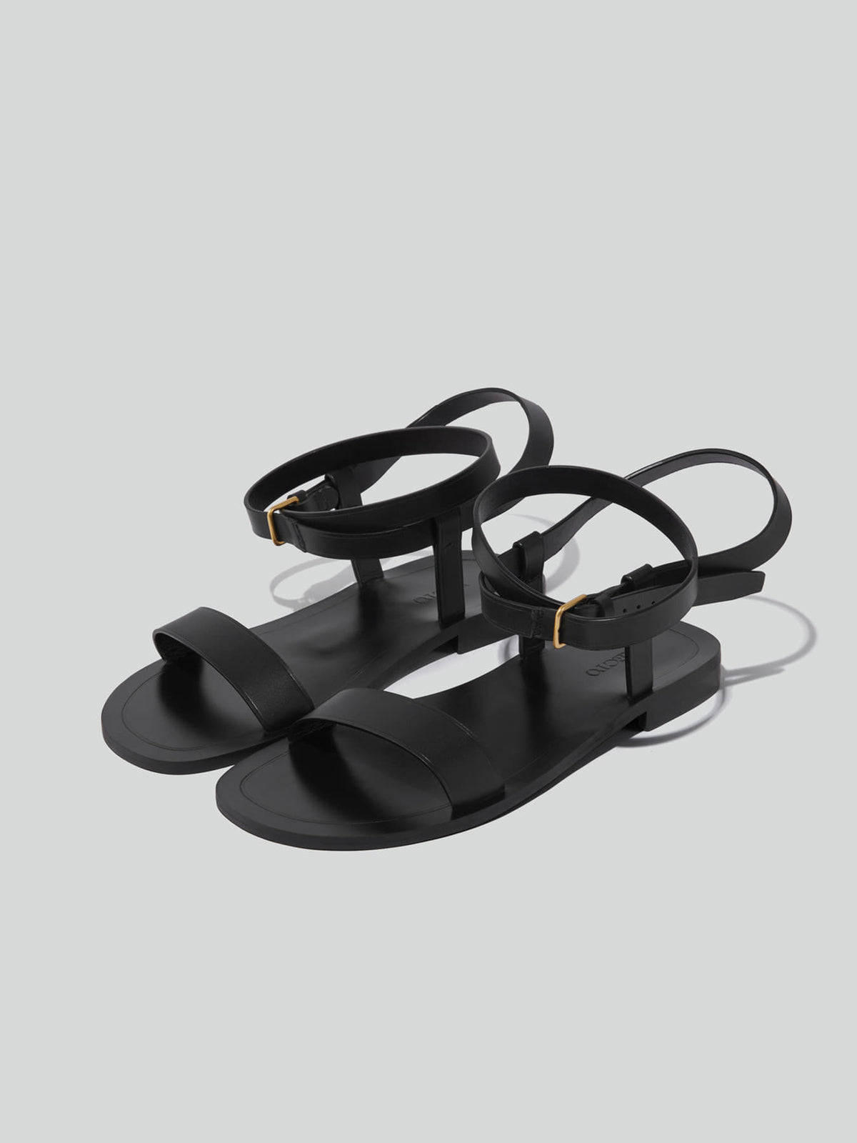 Strapy Buckle Sandal Women (Black)