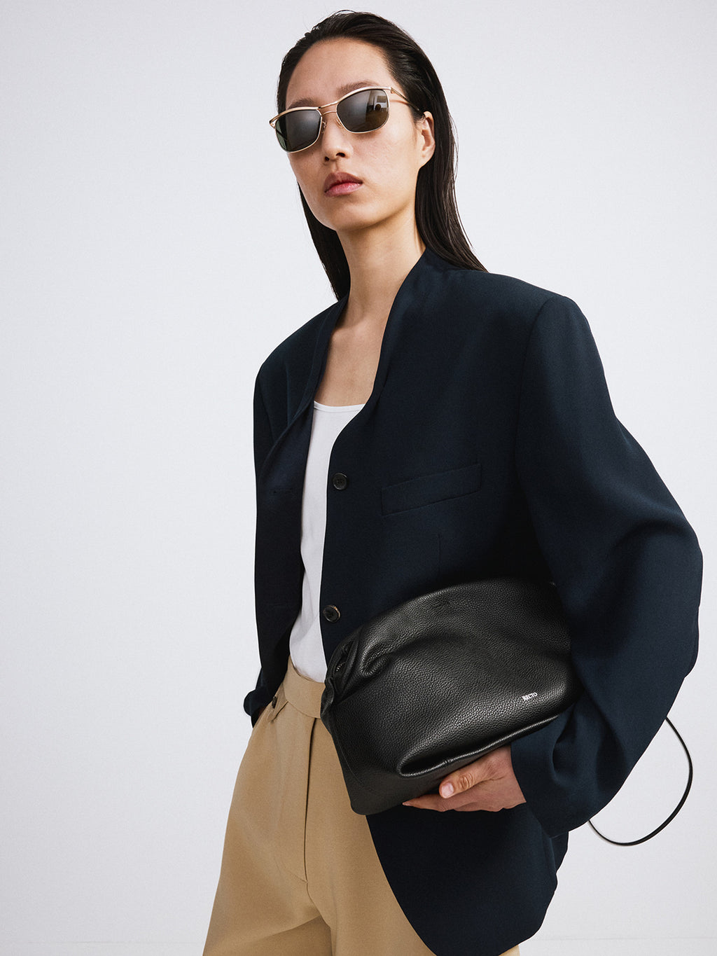 Collar Detail Fluid Suit Jacket (Dark Navy)