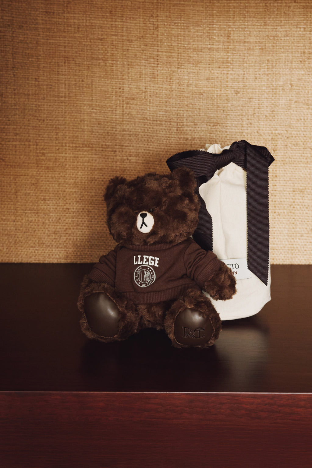 Recto X Brown Classic Plush (Chocolate Brown)