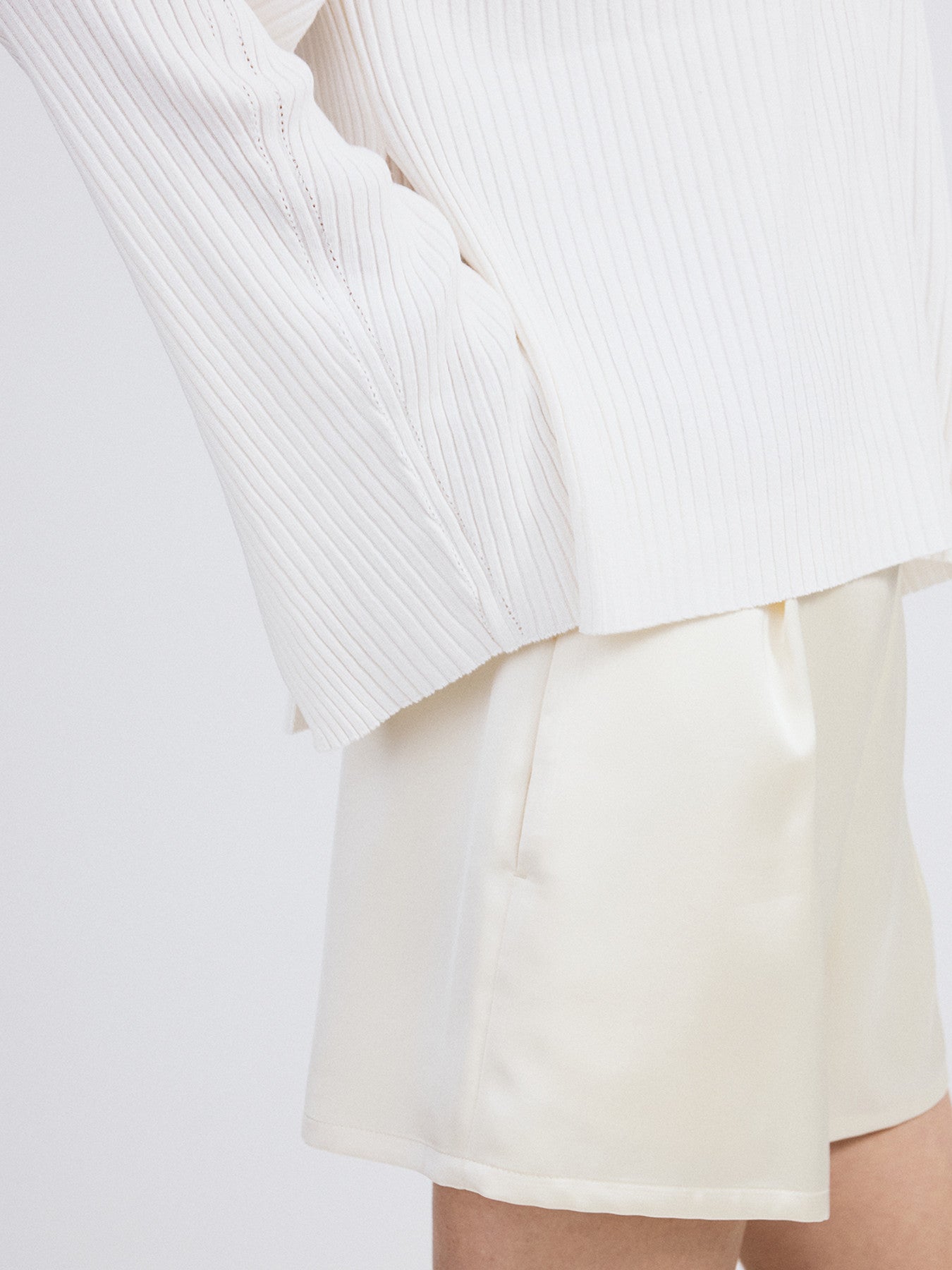 Slit-Cuffs Ribbed Knit Top (Ivory)