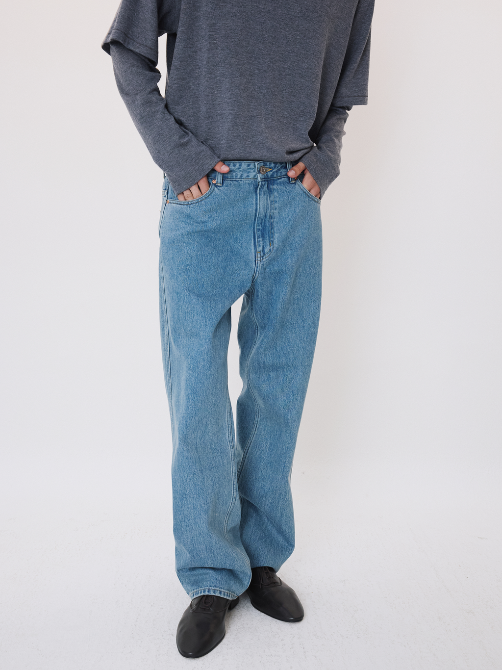 Straight Denim Pants (Light Blue)